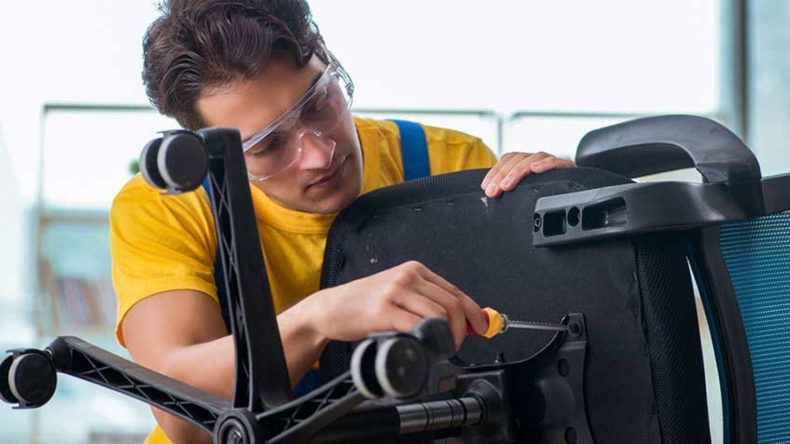 Why Won't My Office Chair Lean Back? 4 Best Steps to Fix It