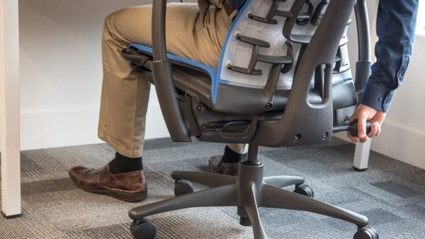 How to adjust ergonomic chair
