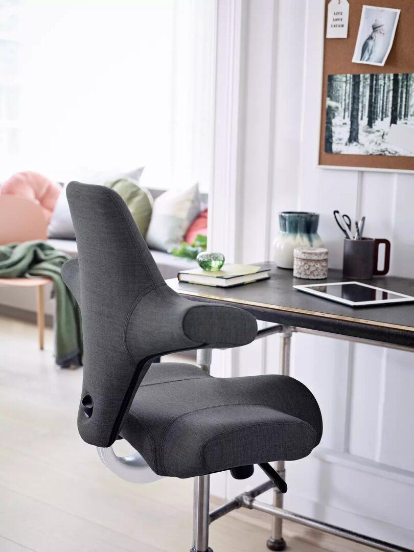 Tailbone Pain 101: 7 Best Office Chairs for Relieving It
