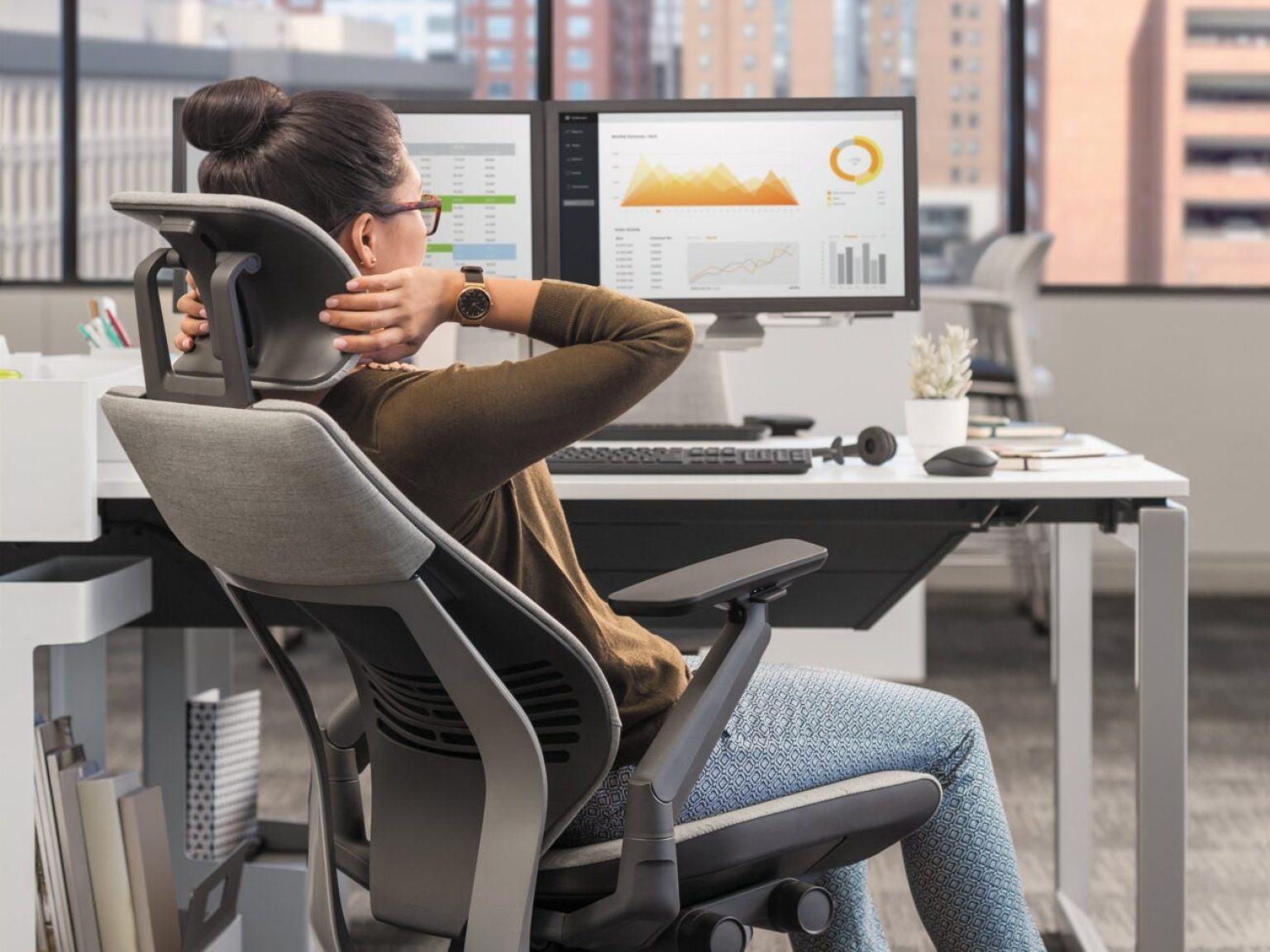 8 Best Office Chair for Scoliosis You Shouldn't Ignore