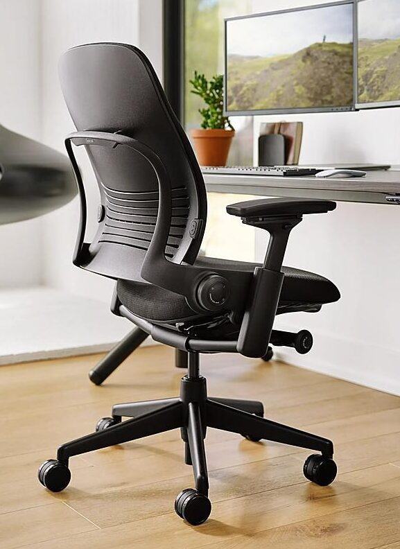 Choosing the Best Office Chair for Neck Pain: A Complete Guide
