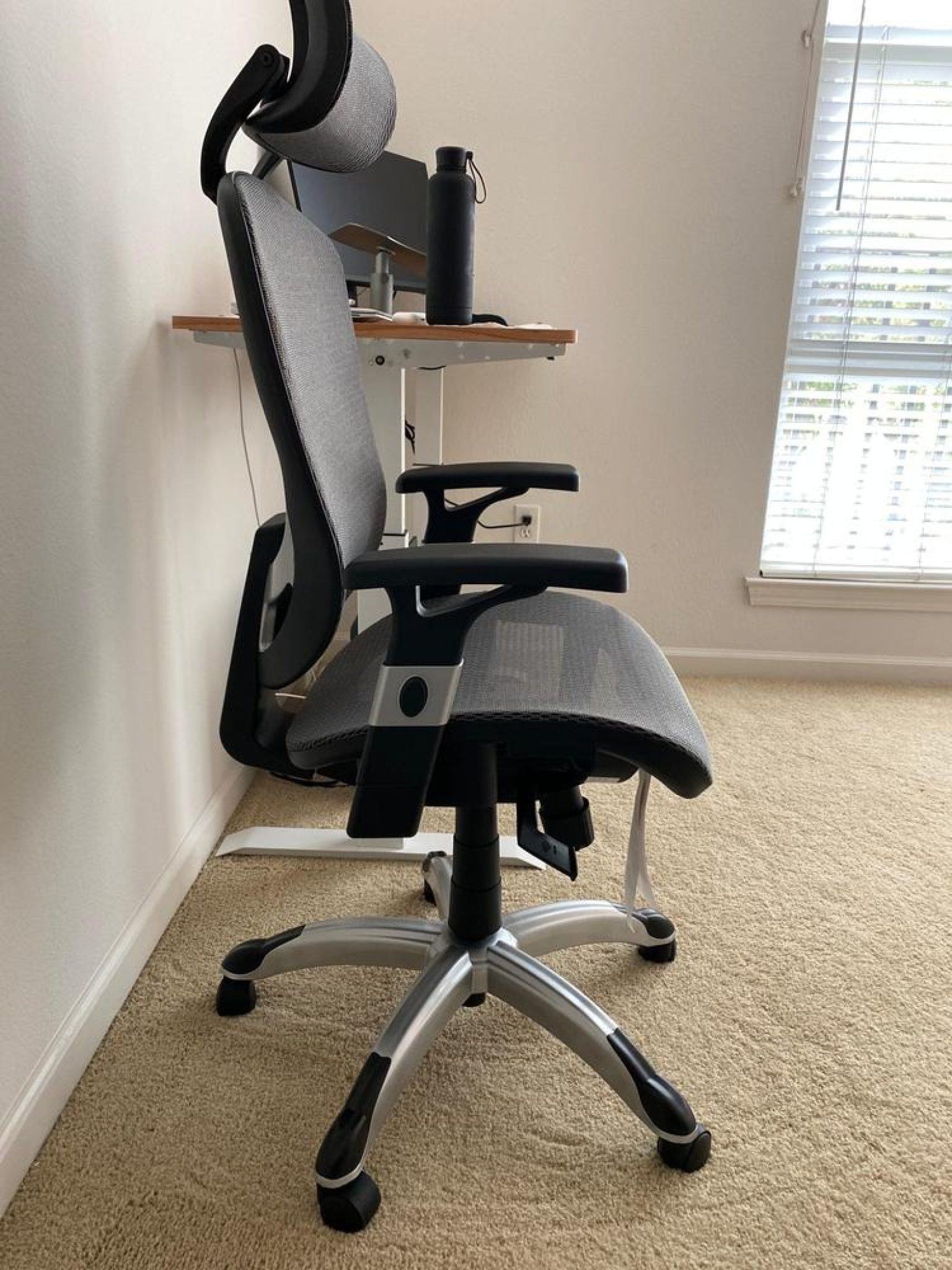 Staples Hyken Review 2024 Best Budget Ergonomic Chair?