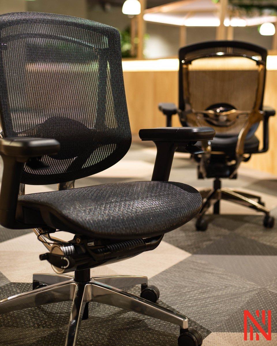 Neuechair Review: A Premium Chair with Classy Design