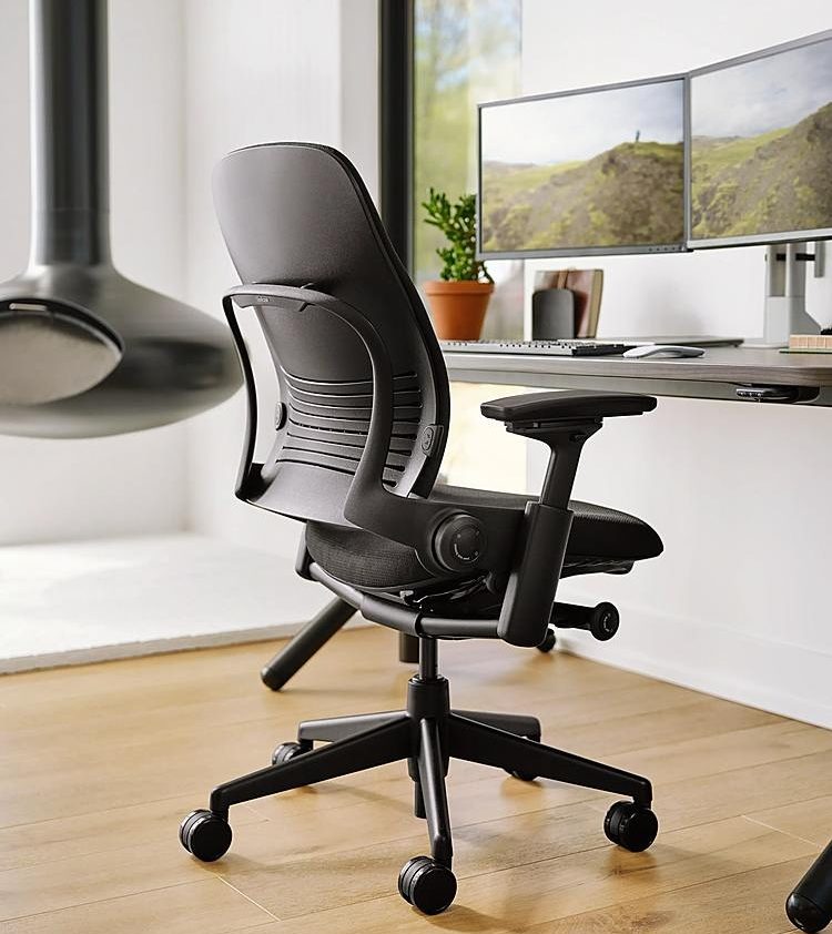 Steelcase Leap V2 Vs Aeron: Which One Is the Best?