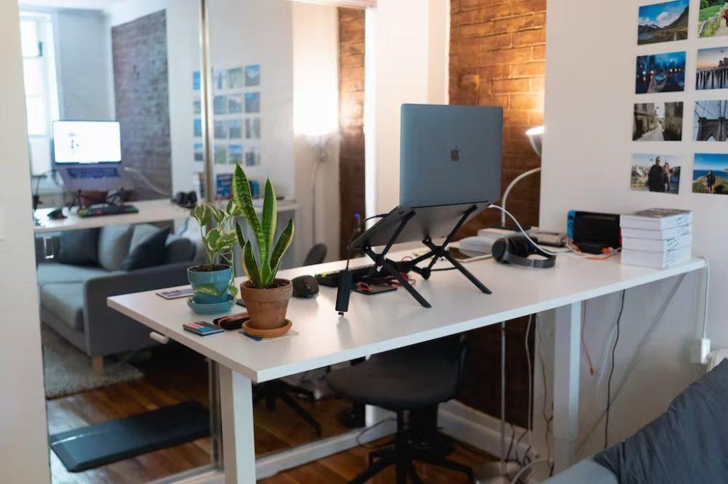 Do You Need A Programmable Standing Desk?