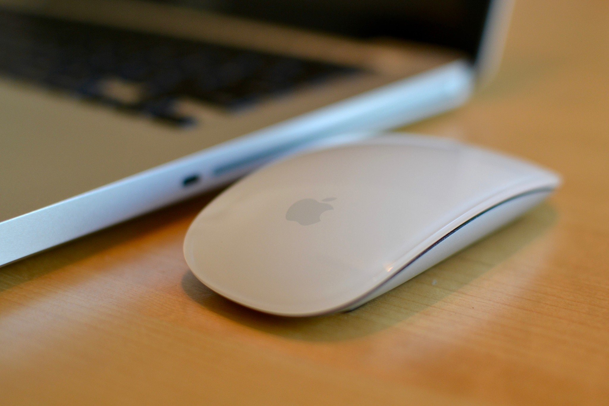 how to turn off apple magic mouse