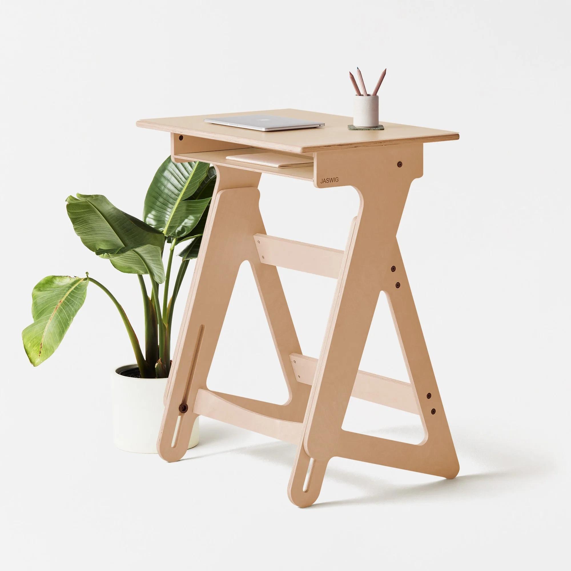 Types of Standing Desk Materials 9 High Quality Materials